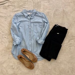 OLD NAVY Chambray Button Down